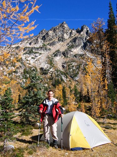 Here's a last view of me by my new tent in Emerald Basin.
Then we packed everything up and hiked back down to the trailhead.
Total travel for the trip was 38.5 miles, 14,400 feet of elevation gain.